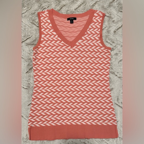 Alfani Coral Chevron Herringbone Pullover Knit Top - Picture 3 of 10